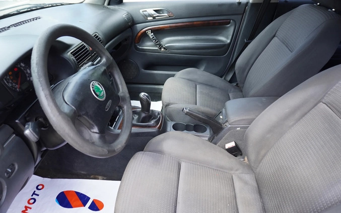 Skoda Superb cena 4999 przebieg: 256000, rok produkcji 2005 z Katowice małe 562